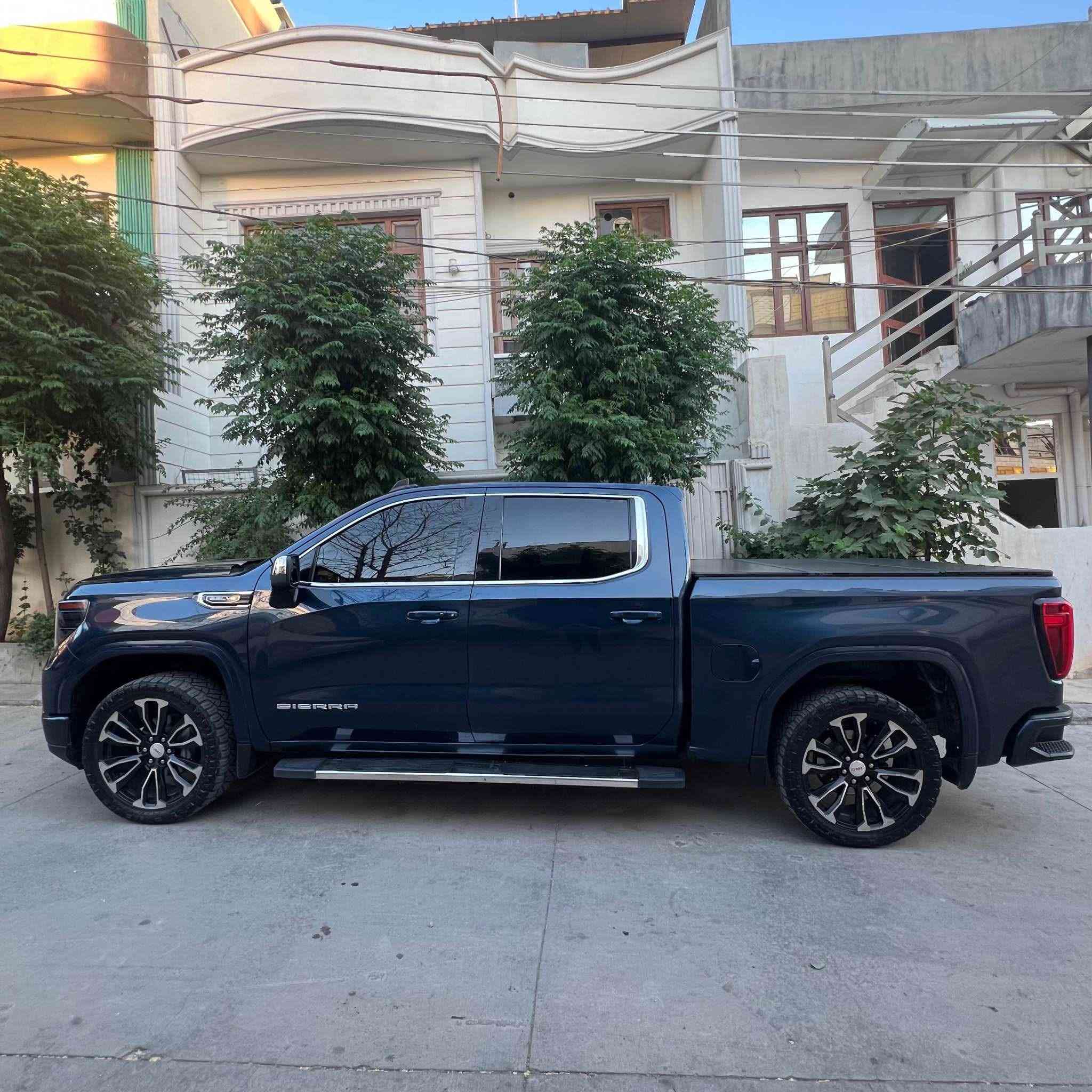 GMC sira 2022

مواسه فات 

شاشه ئه كترونى
سى شاشه
گير سه ر سوكان 
رادار 
حاثه كاميرا
ئوتو ستوپ
شاشه كار پله ى
شه غال
ويل و تايه ى تايبه ت

زور مواسه فاتى تر
هه مو گيانى به شه رت 

هه ردوو چه ملغى دواوه ى بوياخه له گه ل نيو ده رگا
بى ئه رباگ
پيشى كه پسه 
سه ياره كه هى مالى خومانه 

📞***********
نرخ ٣٣٠ السليمانية, العراق
