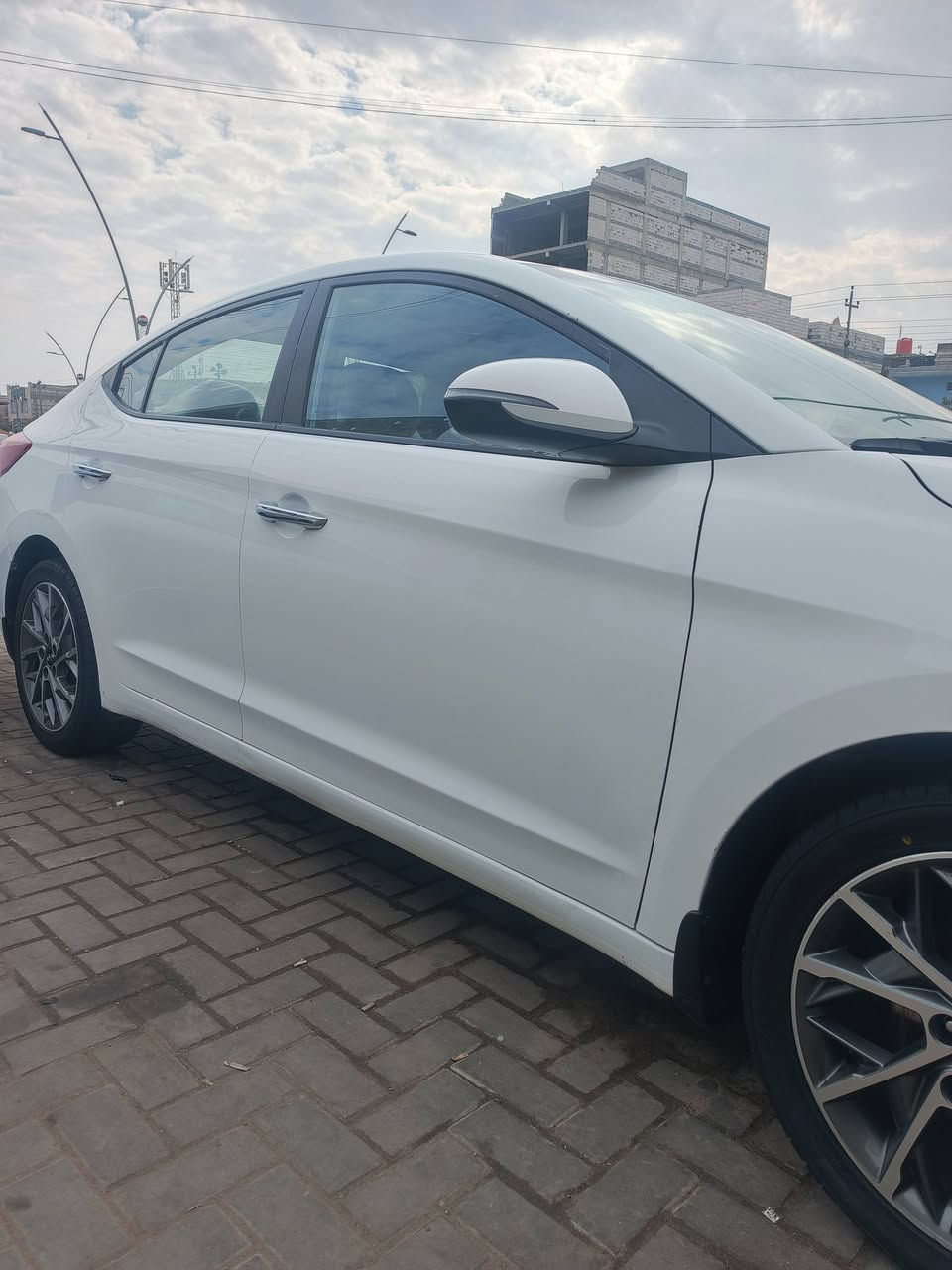 سلام عليكم سياره النترا موديل عشرين خليجي سياره بيه كارت بل باب قد شبر  قد اصبع جملق امامي بارد بل صندوق قد اصبع  بيها بارد سيار بقاي كفاله تخم تير جديد حديده طوبه ماشيه 117 حقيقي سياره جديده كلش أحله من صور سنوه منتهيه هاي سنه سعر 155 *********** ***********
