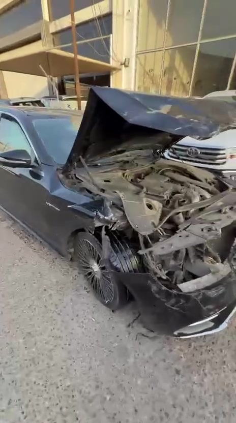 الله يكفيكم الشر، السيارة صار بيها حادث وأبيعها على وضعها.
Mercedes-Benz S550 موديل 2016 باب طويل وارد أمريكي
داخلة كلين
ماشية 75 ألف كم فقط 

الضرر من الأمام، عله حادثه بالعراق جاملغ بنيد فقط 
السعر: 250 قفل
للاستفسار :***********
