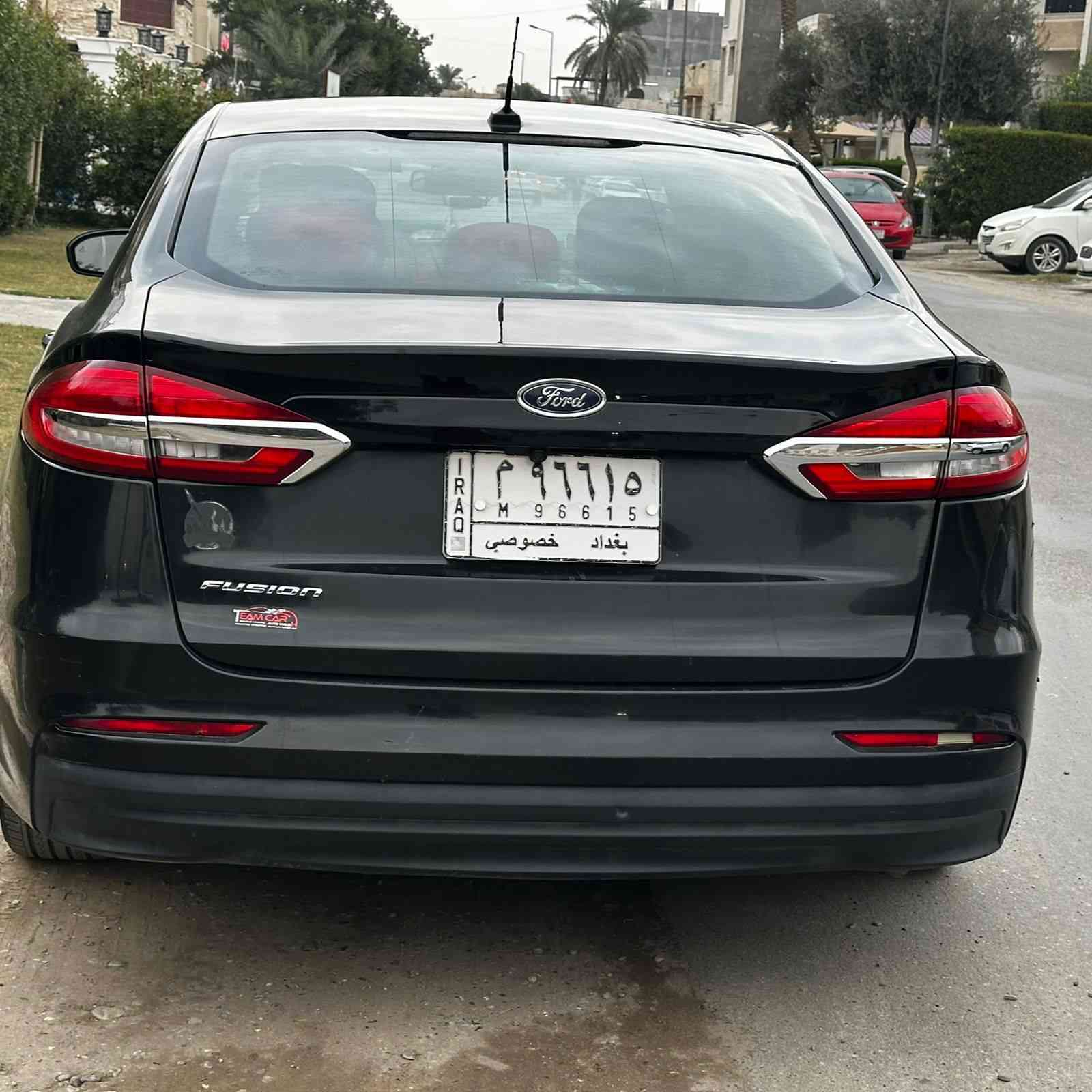 فورد فيوجن 2019 وارد امريكي ضررها كلش حلو بنيد فقط بدون اي دواخل... وهنا بالعراق صار بيها صبغ باب وجاملغ اثر شخط فقط...بدون معجون..بدون دواخل... السيارة بحالة ممتازة...كير ومحرك جيد جدا 2500 المرغوب
دوشمة وتخم تاير جديد وصدر امامي خلفي جديد وبالخير عالياخذها ..بيع او مراوس مكان السيارة بغداد حي القادسية السعر 105 قفل... قفل... رجاءا لان متوازي ابيع بهجي سعر...   وحلال المسلم غالي وتعبان بيه. 
الاتصال على الرقم ***********
