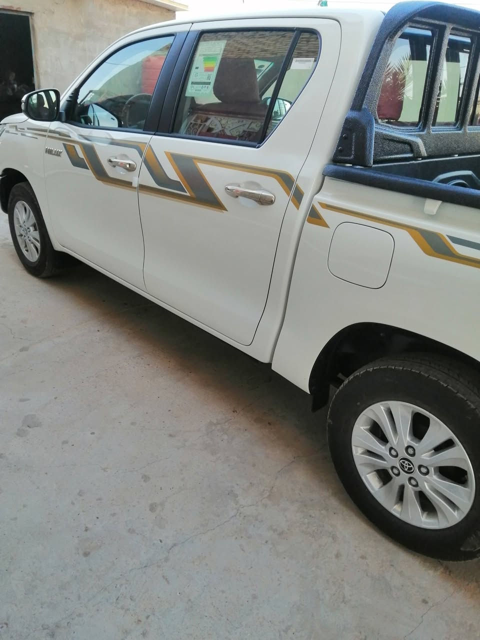 سياره بيكم 2025 كويتي تبريد قطعتين اوتوماتيك سنويه الئ 2031 رقم بصره بأسمي مكان البصره القرنه ***********
