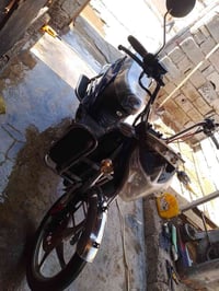 دراجه البيع بعدل جديد بطاريت بارحه شديتهن450بيهل.مجال.قليل07887707253