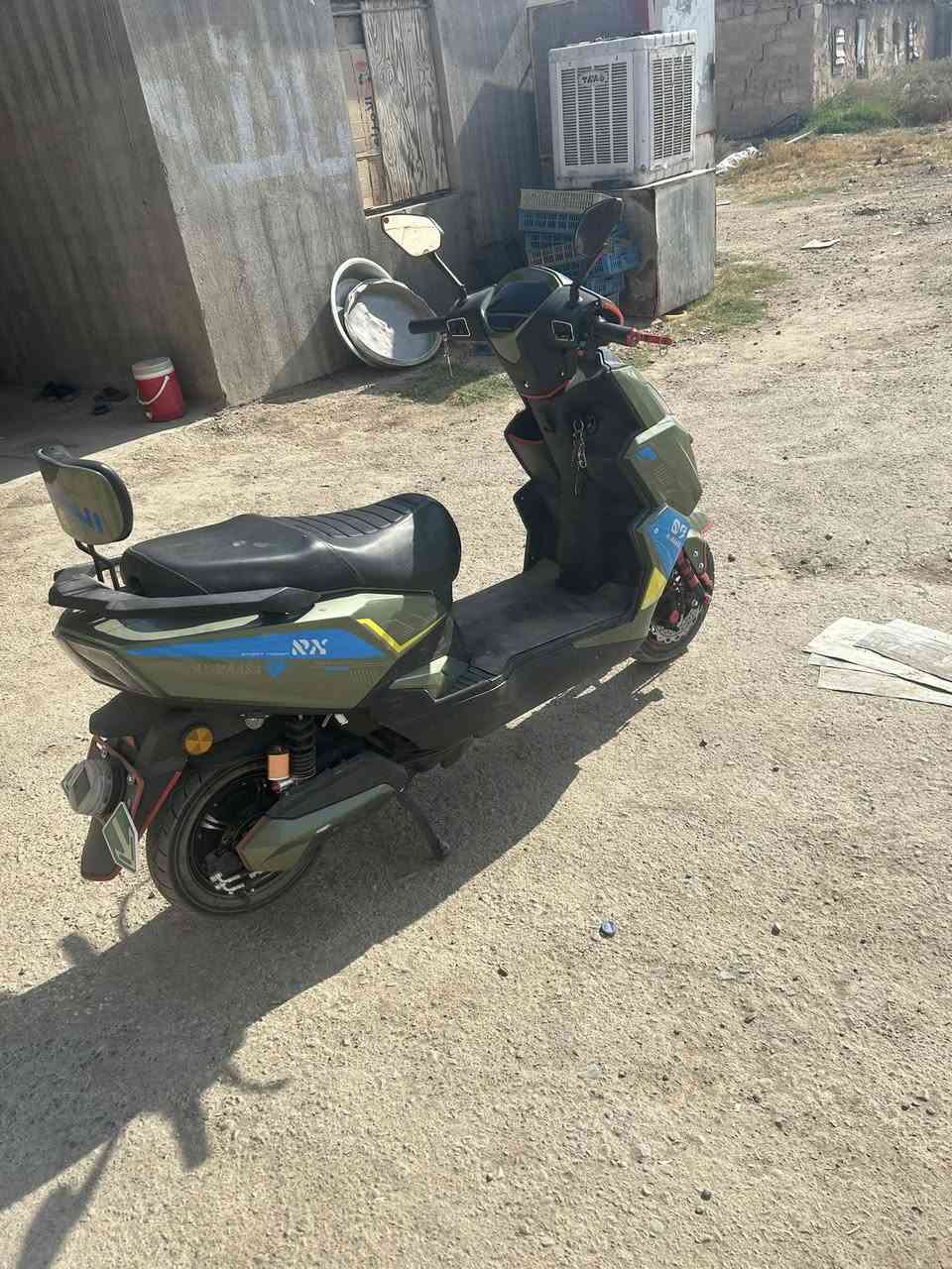 السلام عليكم دراجه شحن للبيع سكنس رياضي بالكامل تلث انضمه تشغيل نضام رجوع الى الخلف مثبت سرعه دبل اشاره سته باتري مسطرع ملف 3000اربع نمر الدراجه ما بيه اي شي كامله من كلشي للستفسار على الرقم *********** السعر خاص
