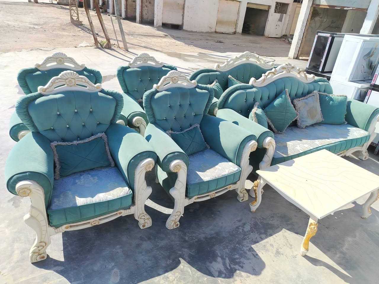 تخم تركي اسفنجه جديد قماشه جديد اب 475 وبي مجال الاستفسار *********** العنوان المفرق الطرق والجسور مقابيل العزات بن تجه رايح عليه المفرق
