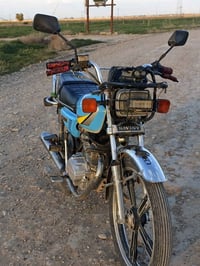 السلام وعليكم دراجه سيفان لالبيع مديل 2021 شرط مكفوله من التاير لالتاي...