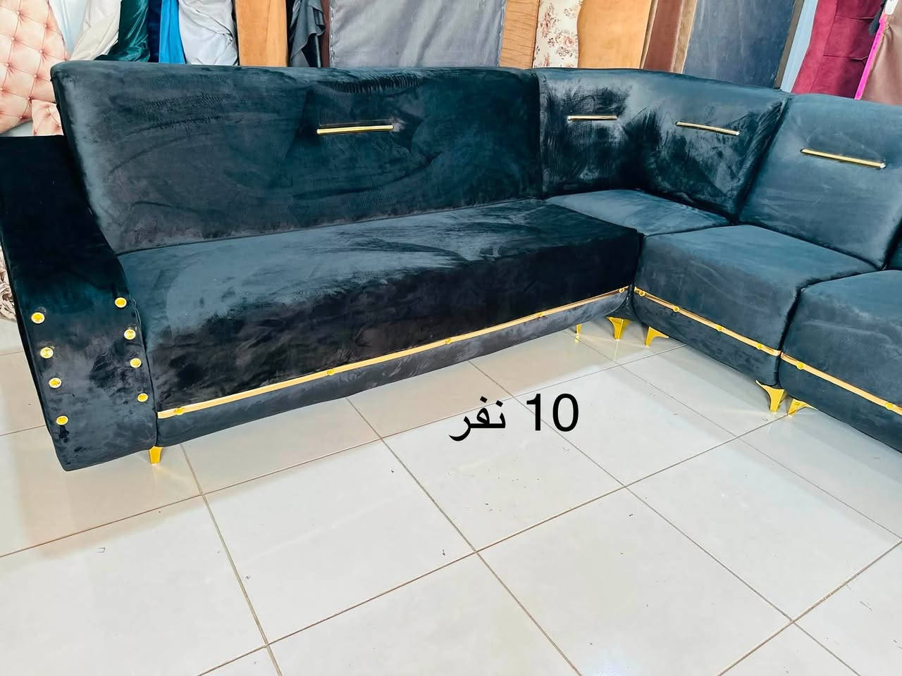 ديوان 200 الف حيل نضيف شرط بدون اي عيب للتواصل *********** يوجد عندنه توصيل في موصل و اربيل
