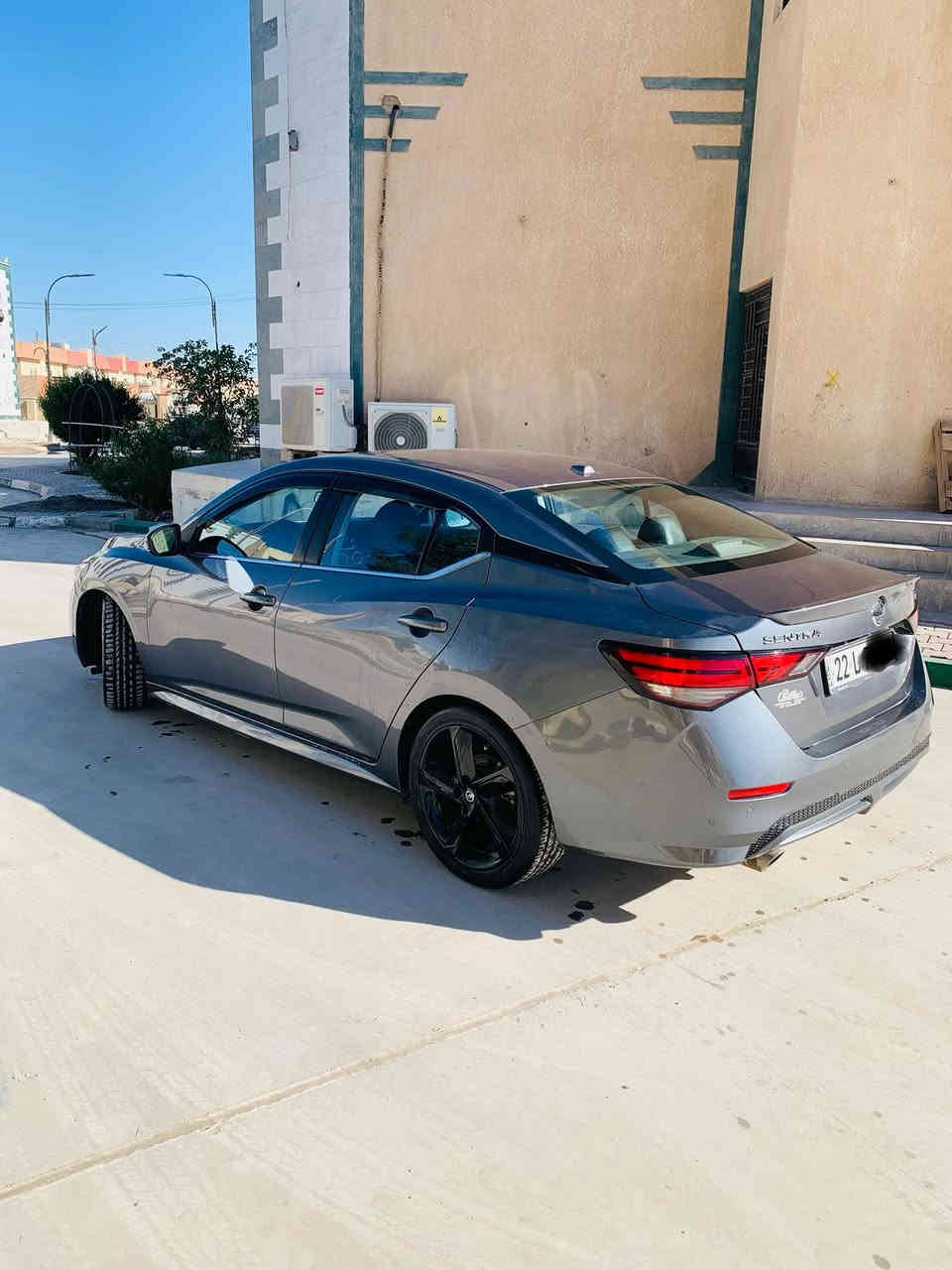 يالله
السلام عليكم 
نيسان سنترا 2021
السيارة SR 1/1
فتحه 
بصمة 
كشنات جلد كهربائي 
حساس امامي خلفي كامره دوره180 درجة 
ردار امامي ورادار بلمري 
مانع انزلاق 
مكينة 20 
نظام ايكو 
تحديد مسار 
تحذير مانع اصطدام 
رقم اربيل لل2028
السعر 145/     الرقم***********
