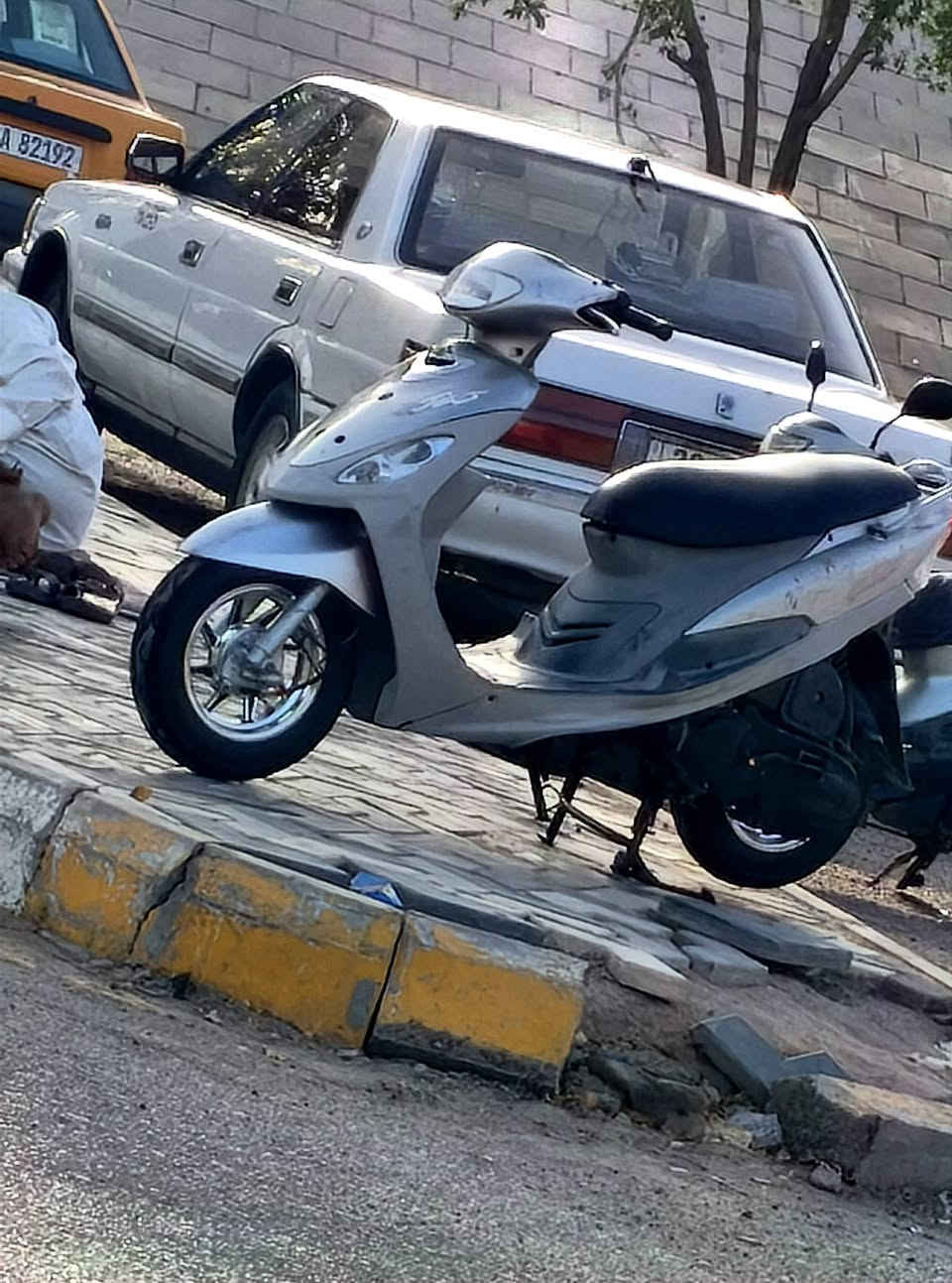 السلام عليكم دراجه ماكس دراجه حاويه قبل اربعه اشهر طلعتها كامت دخن 700 وبيها مجال للشريان العنوان السماوه ***********
