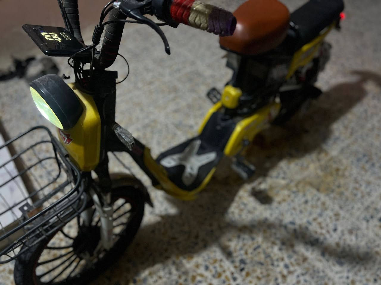 سلام عليكم
ماطور HIS 2023 بعده جديد البطاريات جديده ع فحص
السعر 250 وبي مجال
للاتصال/*********** موجود واتساب و رصيد
