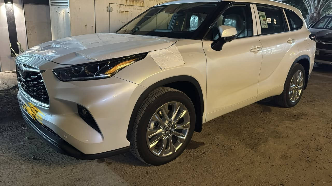 هايلاندر 2024 فئه Lilmetd  هايبرد خليجي اعلى. فئه عبداللطيف جميل  رقم بغداد الجديد
عداد المسافه / 2500 كيلو فقط بعدها وضع الشركه مامغسوله 

ملاحظه / اخوان الي مايعرف بي نوع الفئه رجاءا لا يعلق لان شركه جيهان وساز لايوجد  فئه ليمتد فرق بين Gle وفئه Lilmted  

(11.000.000) مليون اكثر من فئه Gle

السعر / 430 $  مجال بسيط للشراي 

*********** واتساب
