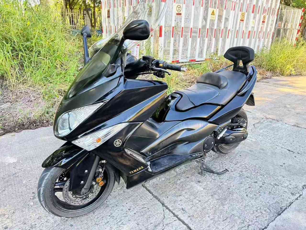 سلام عليكم تي ماكس  2011لبيع دراجه خير من لله معدل. وشلع سعر 30$ وبه مجال شي قليل مكان بغداد بلديات***********
