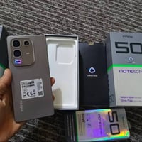 نوت 50 برو • بطارية 5200mAh 90W • كاميرا 50 ميجابكسل