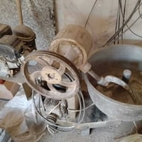 عجانه عراقيه كلش نظيفه تعجن كيس كهرباء ودنبل السعر ٤٥٠ مكان بغداد الات...