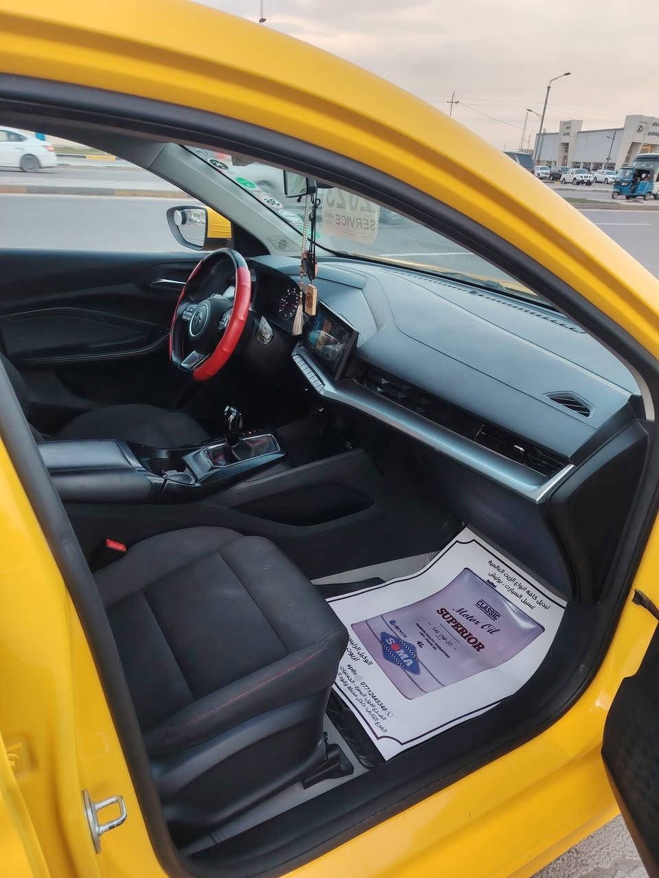 السلام عليكم. سياره ام جي جيتي موديل ٢٠٢٣ كفاله عام السياره بسمي وحلو وجديده وماشيه ٦٠ الف حقيقي مكان السياره بصره شط العرب ***********
