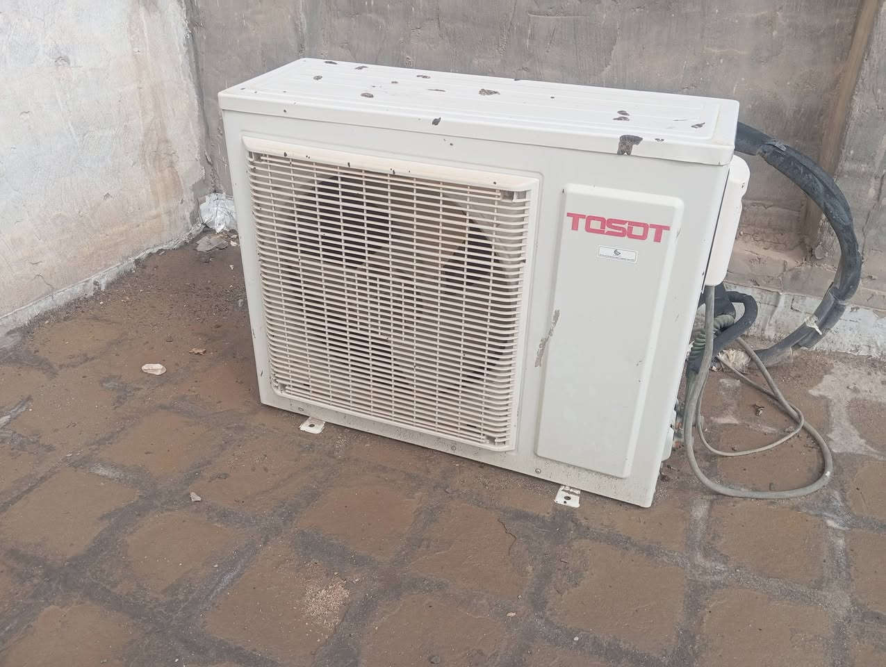 السلام عليكم سبلت توسوة الاصلي القديم مو الجديد  ٢طن شغال ع الفحص ب450
سبب البيع ضعف الكهرباء للتواصل ***********
مكاني حله
