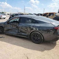 كيا K5 • ٢٠٢٥ • ٢.٥ لتر بنزين