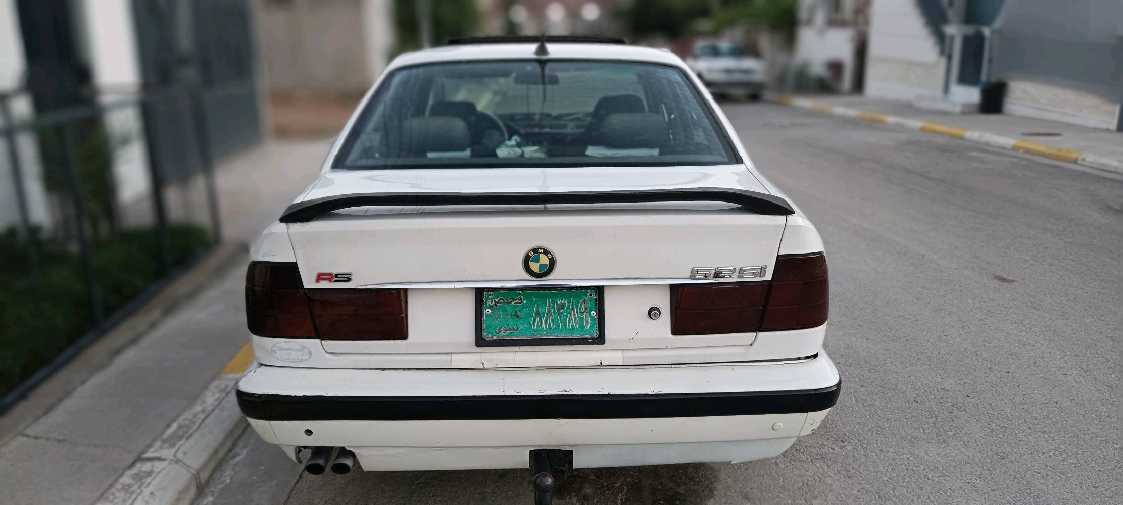 سلام علیکم :bmw 525 مودیل 1993گیر عادی محرك كبس منفيس اصلي مابي اي نقص مكينة وگیر و اكسل بشرط فحص. 
عنوان: دربنديخان.سليمانية 
***********