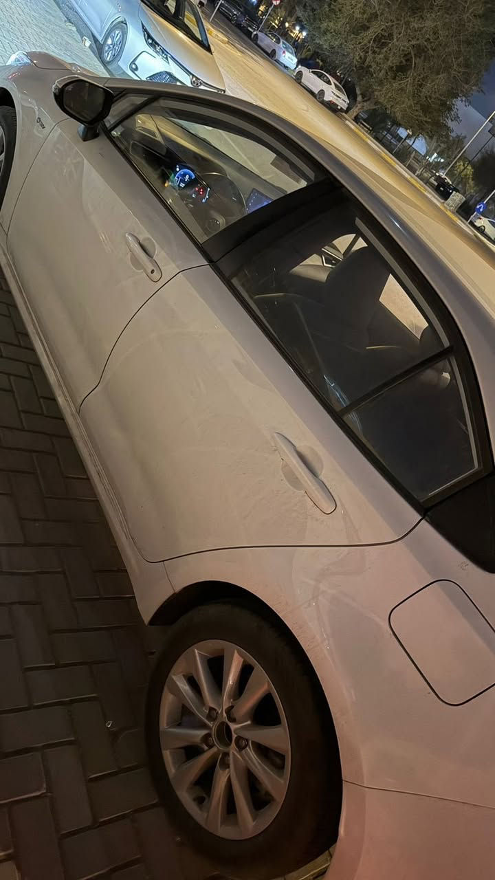 السلام عليكم

تويوتا كورلا هايبرد 2024 شكل الخليجي

✅مثبت لوحات بغداد ✅
ماشيه 7500
 زيرو فول مواصفات

✅بصمة عدد 2 

✅جلد 

✅رادارات

✅لايت زينون

✅بك لايت لد

✅فتحة

✅بصمة عدد 2 

✅ارضيات 

✅كراسي جلد

✅ستيراً جلد

✅تبريد شاشة

✅قطعتين تبريد

✅سايد بريك كهرباء

✅اوتو هولد

✅بلوجكتر

✅مانع نزلاق

✅مانع نحدار

✅دشبول دجتال

مكان السيارة بغداد  

سعر السيارة : 165

للأسفسار : ***********
