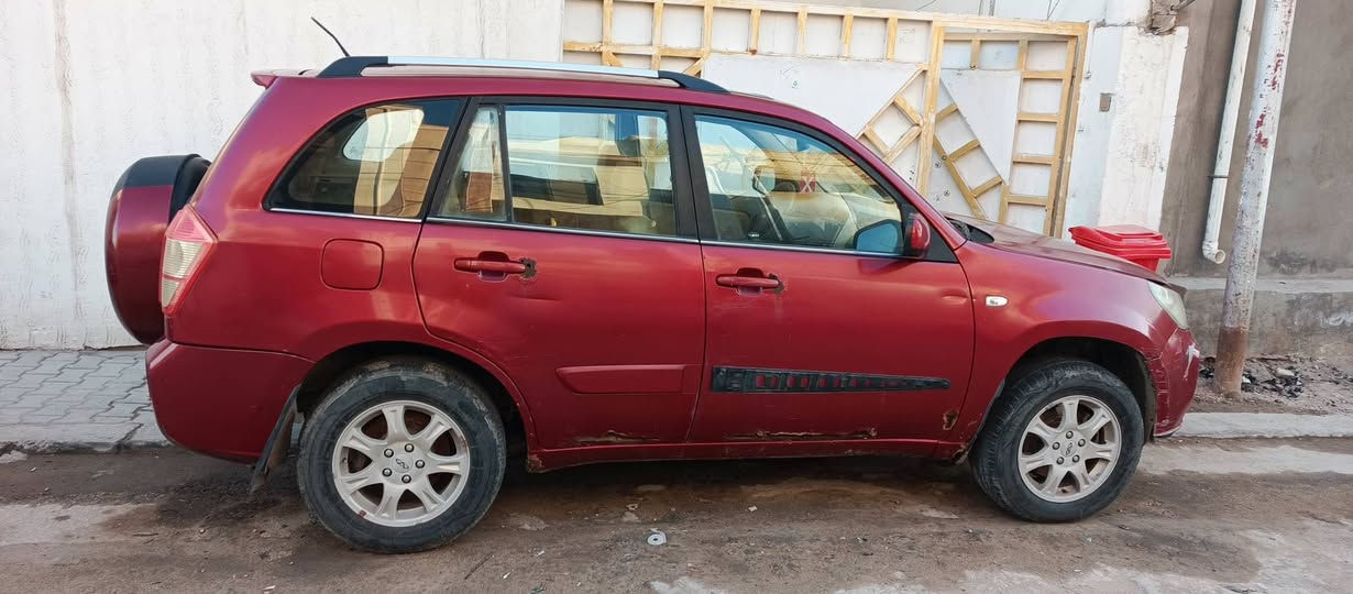 للبيع تيكو 2013 رقم مثنى كفاله كير ومكينه وحداديه وتخم تاير وكشر من الضربه والصبغ تبريد شغال راعيها بلديوانيه بيها خياسات مامصلحه السعر 44 وبيها مجال بصيط مكان السياره نجف للتواصل خاص او الاتصال بلرقم *********** النجف, العراق
