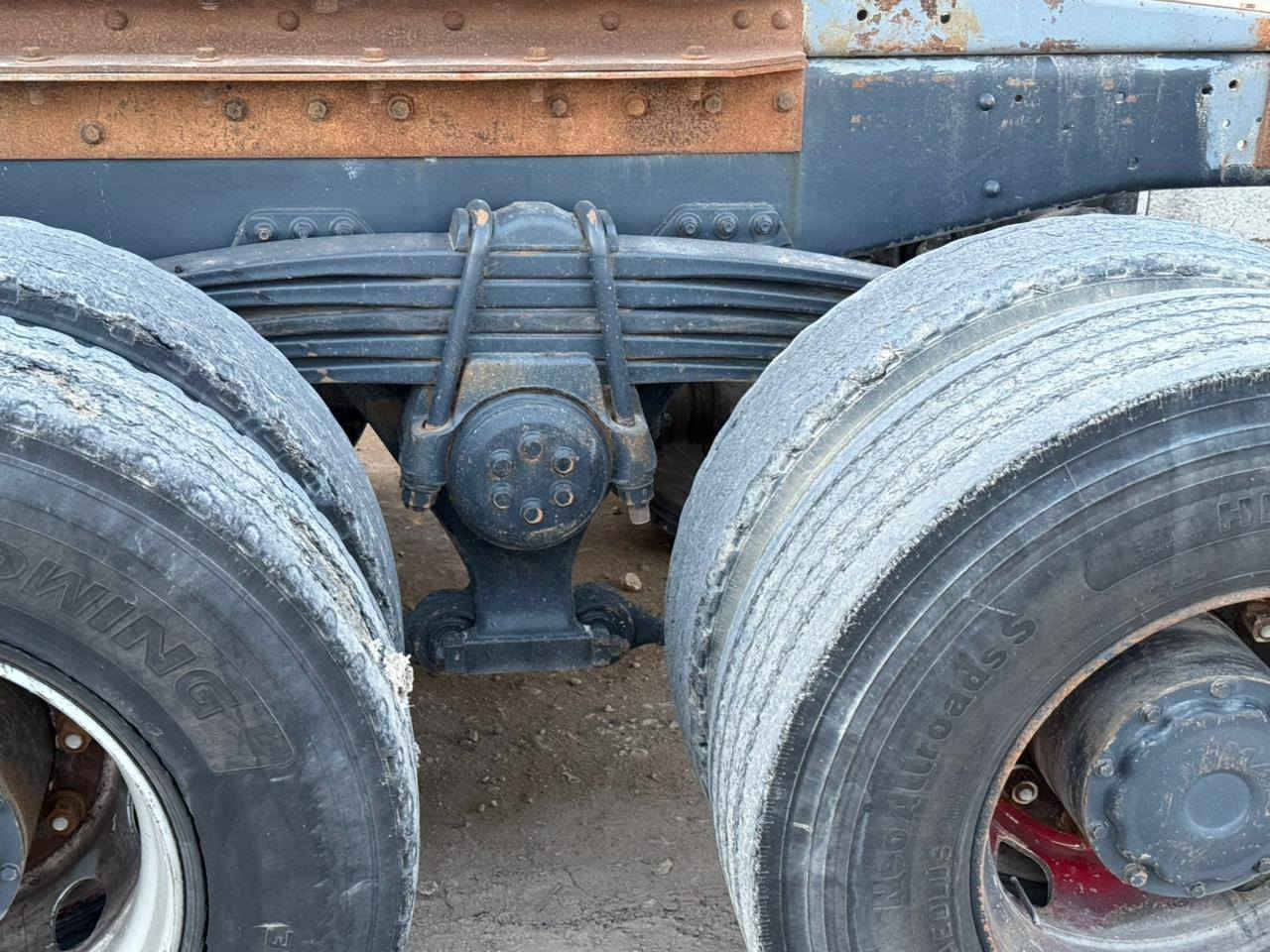 مرسيدس كرواتي موديل 92 تك ومطوله مضروبه باج مجموعه مان 2012
5 فحله 
محرك 38 كير 155 الاستفسار على هاذ الرقم 
***********
