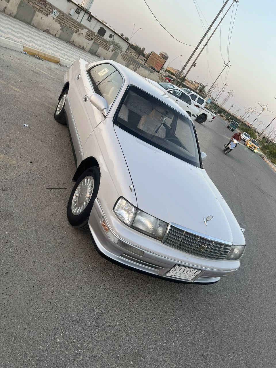 سلام عليكم بطه للبيع مدي1994 سياره جاهزه مكينه وكير واكسن وحداديه وكهربايات تبريد ثلج🥶 طخم تاير جديد سياره مصبوغة جماليه مكفولة من الكص ونقل جثه ومن الضربه ومن العيب الشرعي السعر 60 بيه مجال حك الجيه مكاني ناصرية مركز شارع 30رقم التليفون ***********
