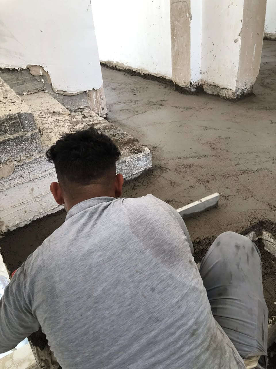 من عمل شركة الطيف الهندسي 
تم تصفير ارضية في منطقة حي العدل 
ويانه تكدر تستلم وزن ١٠٠٪؜ ومتابعه واشراف على العمل 👷
ونعمل بكوادر ممتازه ومعدات هندسية حديثه 👷‍♂️ 
#تصفير
#ارضية
#تطبيك_ارضية

نعمل لخدمتكم دائما
للاستفسار يرجى مراسلة الصفحه او الاتصال على الارقام الموجوده ⬇️⬇️
☎️***********
