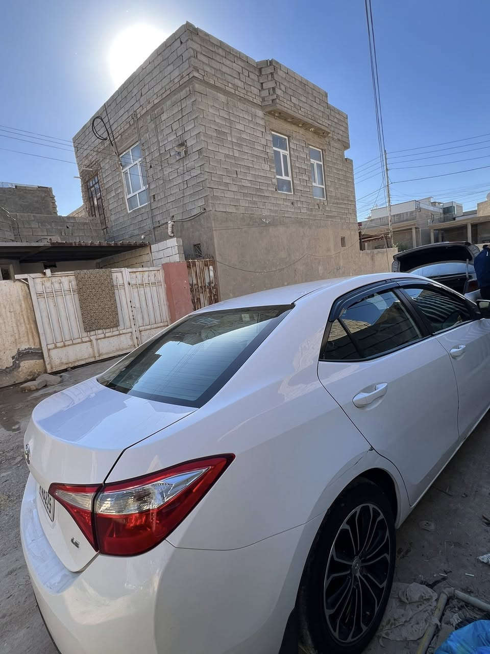 للبيع كورلا 2016 رقم اربيل شرط التحويل جاهزة هزة وسنوية ورقم كله جديد  وبيها سونار كما موضح بالصورة 
گير محرك صدر كهربائيات تدفئة تبريد غرفتها كلها حلوة ونضيفه نصبتها حلوة وجاهزة 
ومكانها سامراء 
سعر 117 وبيها مجال بسيط 
***********
