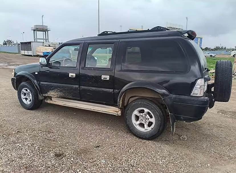 مۆدێل 2005 چوار بستۆن مەکینە بیلاد گیرعادی بەشەرتی گیرومەکینە ناو زەرد چرکەی تیا نیە رەقەم سلیمانی سەنەوی تا 2031 تازەیە بەشەرتی تەحویل  زور جوانە گورینەوەش اکەم بەشتیک بەدلم بیت ژ.م *********** *********** كالار, السليمانية
