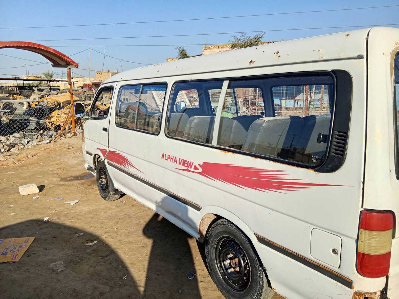 فتون موديل 10 كير ومكينه ونجي رقم بغداد انكليزي رقم شاصي واضح سنويه لل 30 مامطلوبه ولا ربع السياره بسمي السعر 50 وبيها مجال ***********
