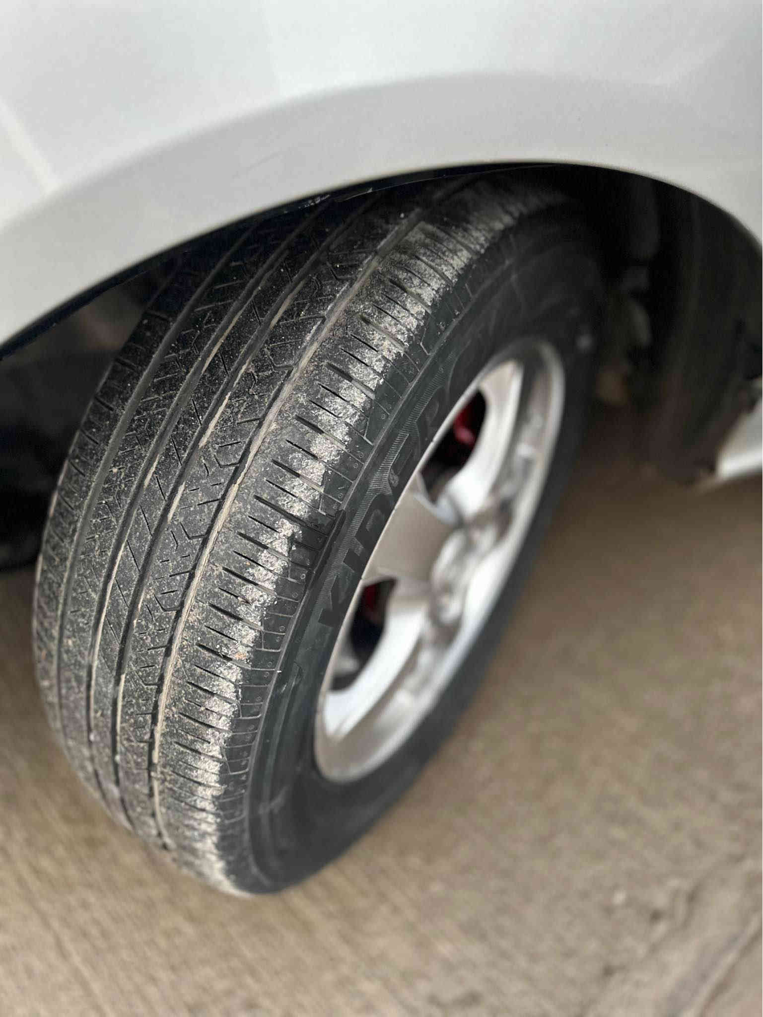 سەرەتا بەناوی خوای گورە
هۆندا ئاڤانتی ۲٠٠۹بڕاوە
سەیارەکە فول فولە بەس سڵاید نیە
 تەبرید لەمس .کوشن جەگ و هیتەر .ئاوێنە شەڤت. بلوتوز بیلادی. Absبەستراوە برێک بەستراوە
سەیارەکە توند و تۆڵە سەقفی بەشەرت .گێڕ و مەکینەی بەشەرت ۱٠٠فیتەر. خایسی بەشەرت. پێش و پشت کەپسە.
تەبرید سارد و گەرم بەشەرت. کارەبای A بۆz بەشەرت
کامل مەسرەف کراوە ٤تایەو ویلی لۆکی لەژێرە جوانکاری و سەر داژبوڵو سوکان تەقەڵی بۆ کراوە 
تکایە کە موشتەری نیت سەرمان مەهێشێنە تەواوی زانیارەکنم نوسیوە
سحری 45$
شوێن چوارقوڕنە
***********
*********** ڤایبەر و وەتسئەپی لەسەرە رانية
