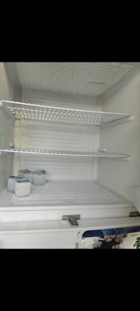 ثلاجة • سعر خاص