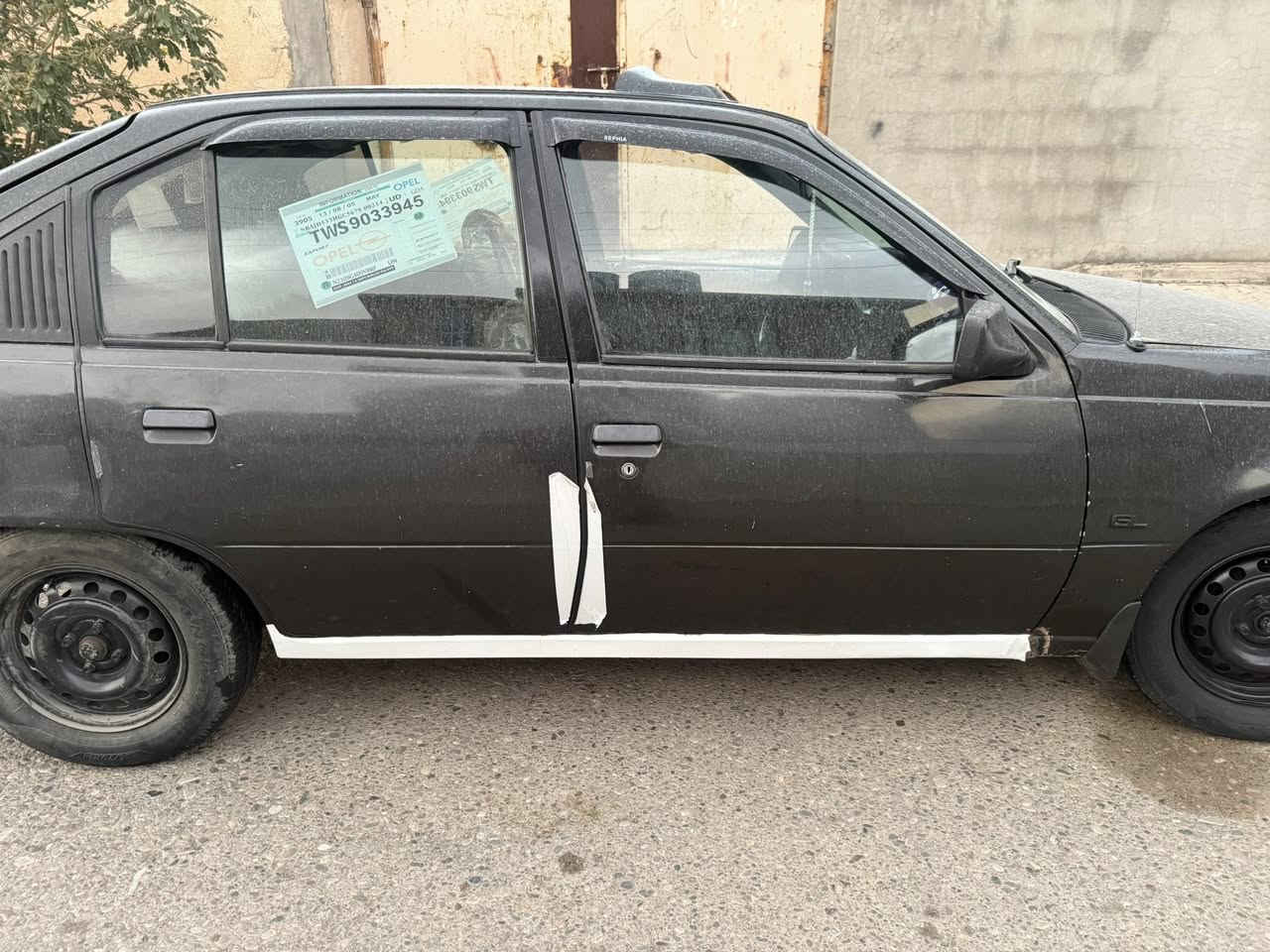 سلام عليكم كاديت موديل 91 مشروع محرك 16 سنويه جديد شرط تحويل  ما اسوي وكاله عنواني كركوك سعره 21 ورقه بي مجال  
***********
***********
