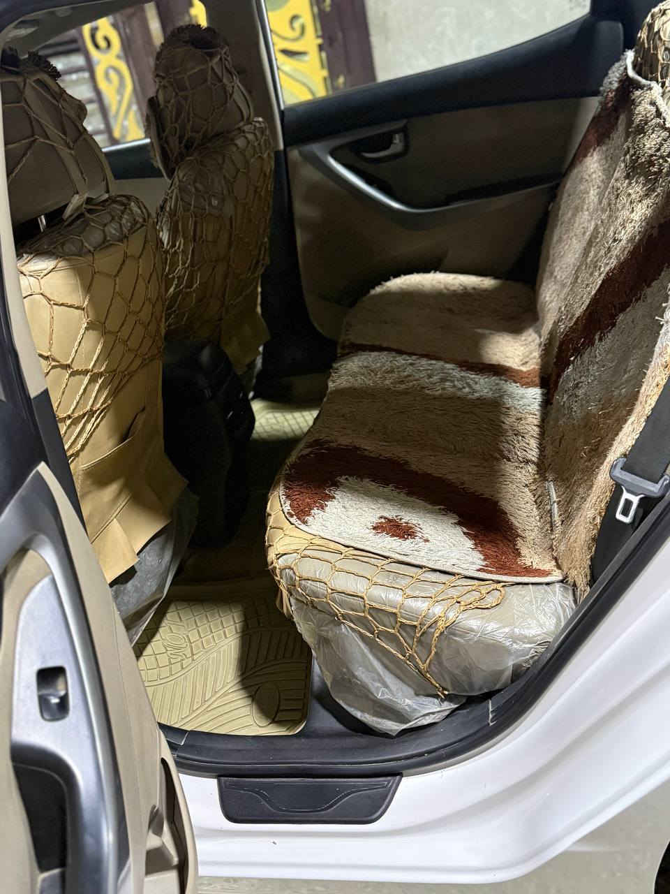 للبيع النترا خليجي 2015 كفاله عامه ماعدا شخوط بسيطه موضحه بالصور
رقم كربله محرك 1800سياره مال بيت السعر 138 مع المجال

***********
