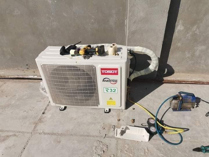 اللهم صل على محمد وال محمد النجف الاشرف 
ورشة تبريد متنقلة سبالت ومكيفات صيانة عامه
*********** 👍🏻هناك ضمان في العمل 

🔴ورشتنا متنقله 🚚لصيانة ونصب وتركيب وتنظيف وغسل جميع اجهزة التبريد  (السبالت والمكيفات) بأنسب الأسعار. 

🔴اذا كنت تريد تنصيب او تنظيف ما عليك سوه مراسلة الصفحه
وترك العنوان ورقم الهاتف 
ونحن نصلك أينما كنت . 
🔴ملاحظه/ 🚚🔧نعمل داخل محافظة النجف الاشرف ❤️
للاستفسار
