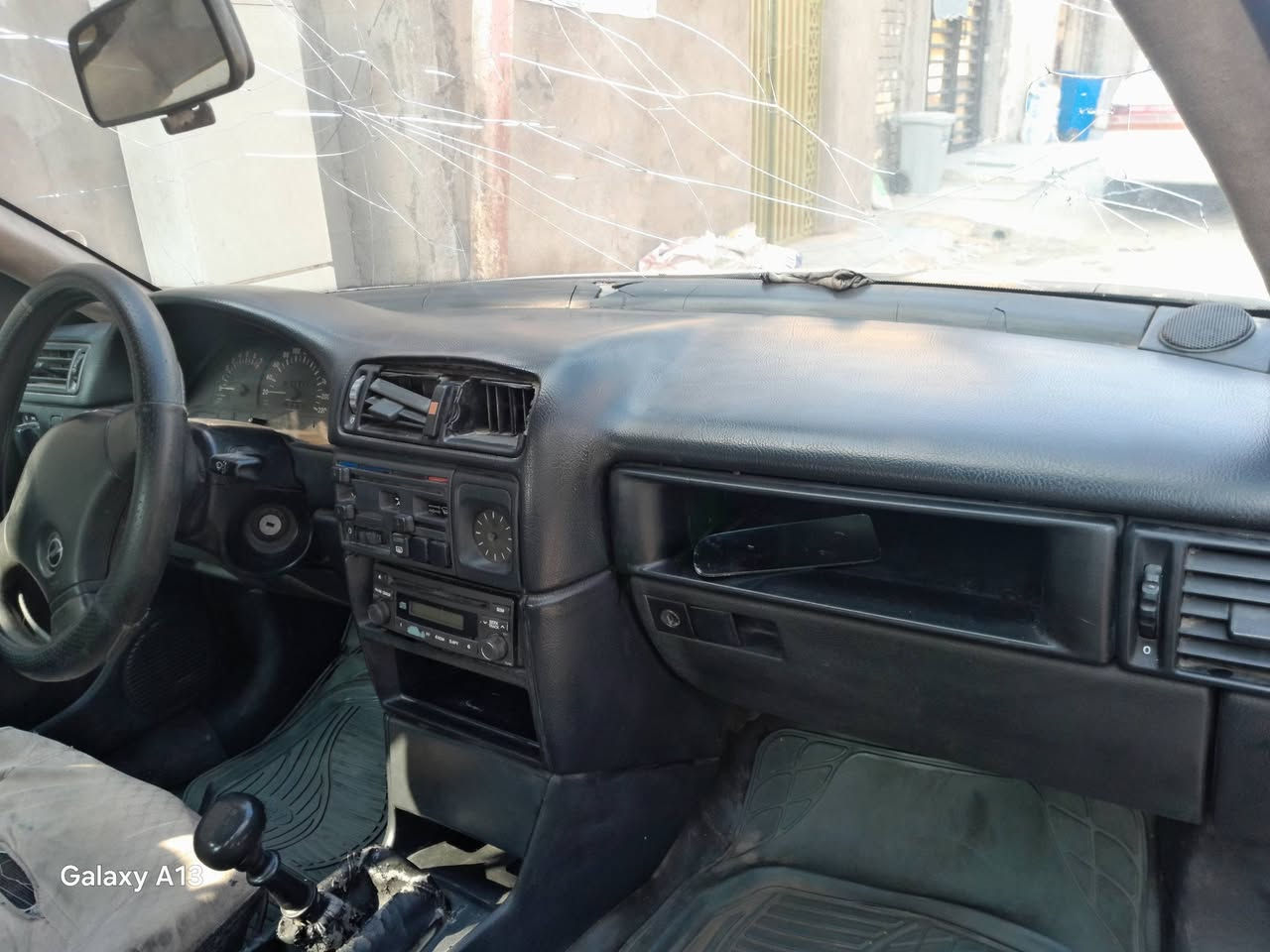 اوبل فكترة بغداد مكينة وكير نضيفات سيارة مال بيت تحويل ثاني يوم رقمها موازي العنوان بغداد مدينة الصدر 

السعر ٢٦  

رقم الهاتف ***********
