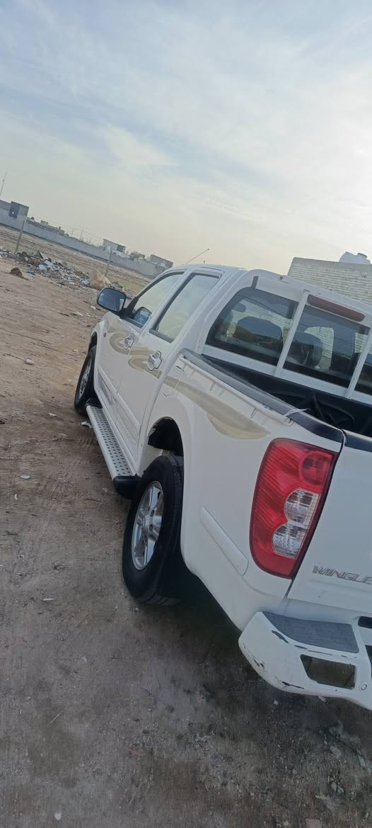 كريت ويل موديل 2016 لبيع
رقم نجف مكفولة ما عدا بارد بجاملغ لخلفي مكينه وكير وإكسن  على وضع شركه ما مفتوحهات  حداديه تخم تاير 
دوشمه جديده مكان نجف سعر 87 
استفسار ***********
