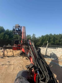 كرين فاسى  للبيع حجم 160 ليفر حفار موديل 2013  كرين جديد للاستفسار 078...