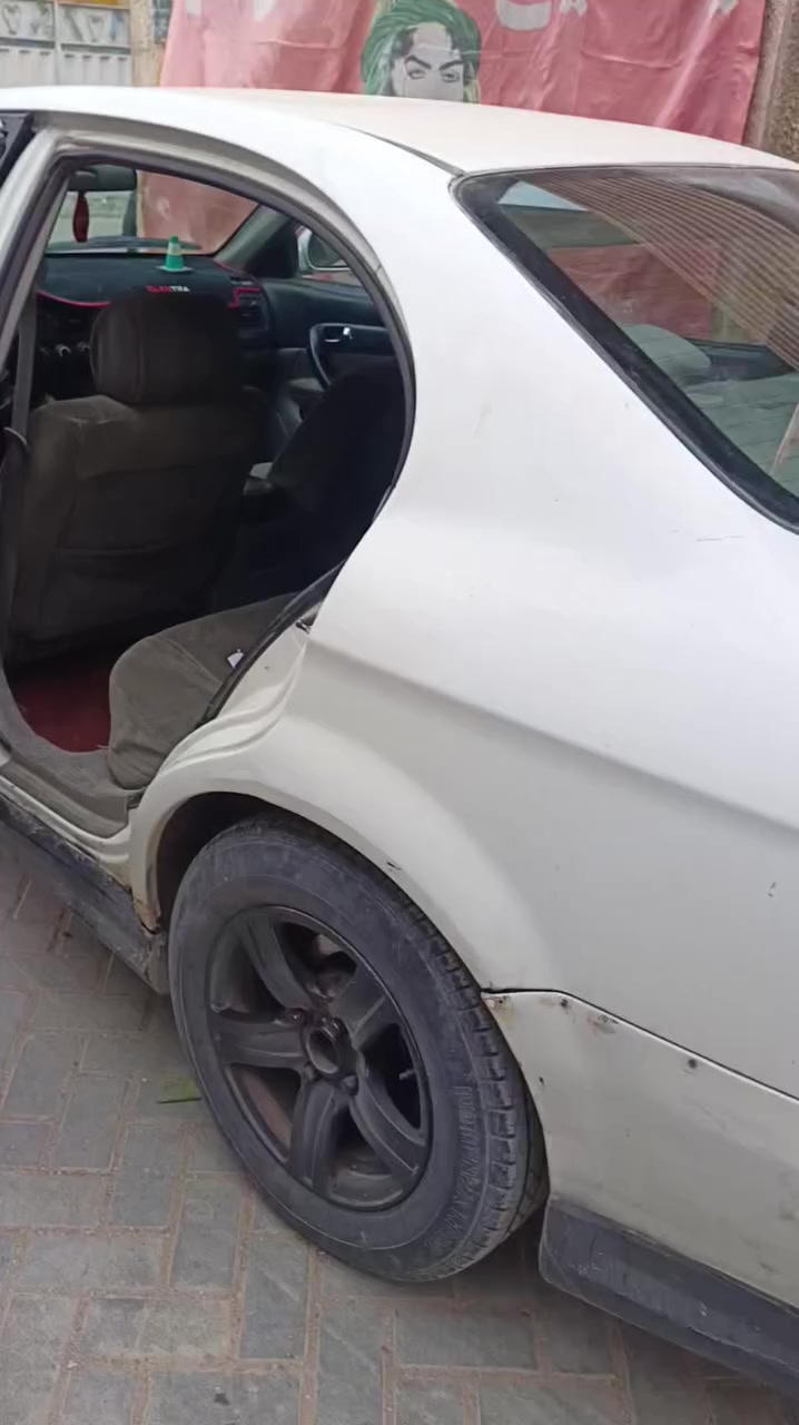 سلام عليكم ورحمة الله وبركاتة سياره البيع شوفرليت ابيكا موديل 2006 كير ومكينه وتبريد وكهربائيات كله خير من الله سياره عوزه بس صدر ولباقي كله شغال وخير من الله كير عادي مكين الفين 2000 ورقمه بغداد نكليزي بسمي مصفره غرامات وشرط تحويل سنويه الحد 31 سعر الساره 28وبيه مجال مكان بغداد الجديده الامين الثانيه ولخاص مفتوح وهذا رقمي ***********بي وتساب الشراي يتفضل
