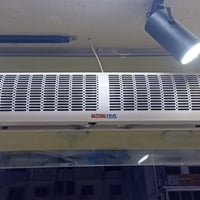 للبيع ستارة هواء العرض 2م  07808445449