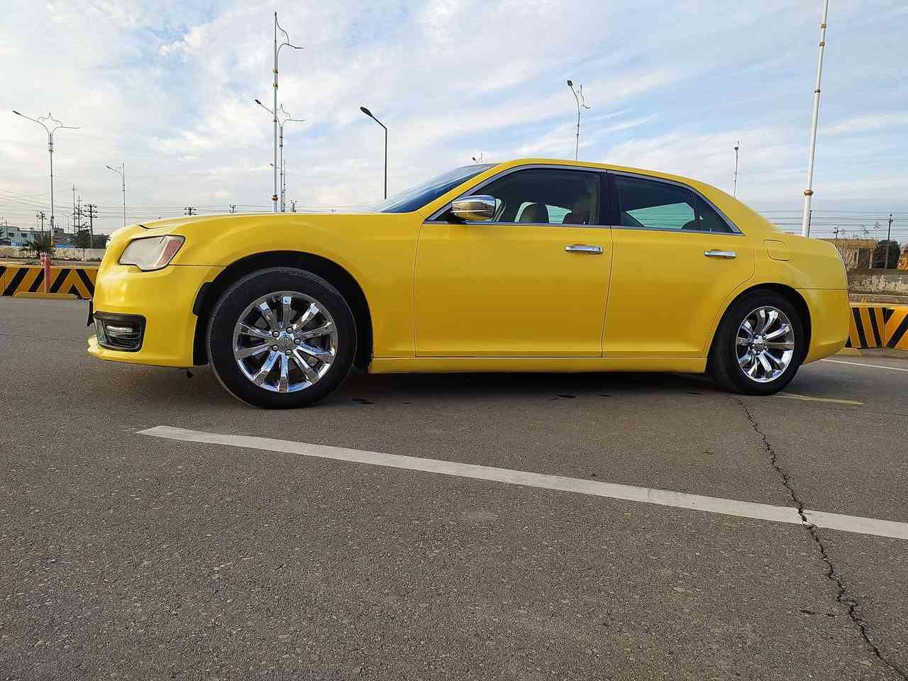 خوان سلام عليكم وبامه البيع موديل 11اصل سياره كل قطع غيار ما بيه سياره كفاله من ضاربه ساره بسمي مداورة ثاني يوم سنويه29 هيه غرامات مصفره مكينه كير كفاله كل نقص ما بيه سعر 160وبيه مجال قليل الاماكن ميسان العماره*********** رقم***********
