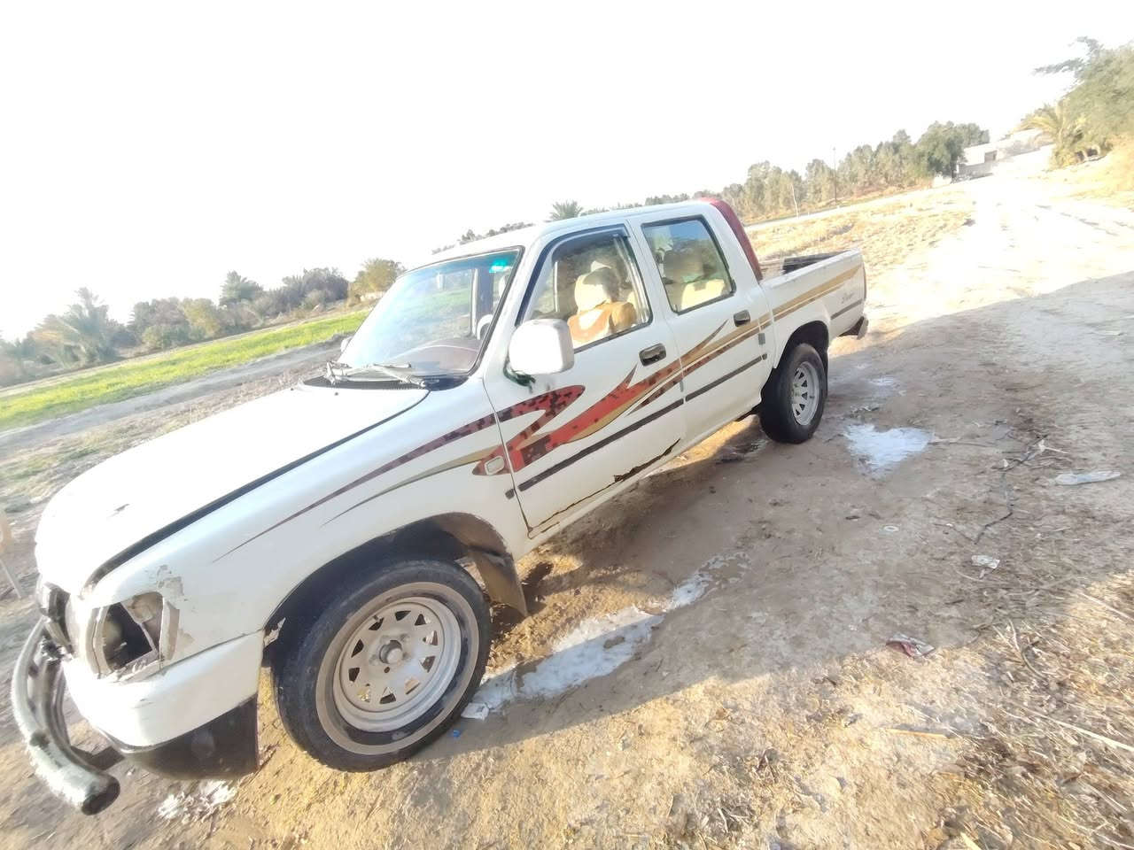 سلام عليكم دير 2006 للبيع رقم انكليزي بسمي عوزه بس حجز وستلمه مشروع وطني اي طلب ماعليها كير اوتماتيك جديد السعر 38 وبيها مجال مكاني الديوانيه قضاء عفك قريه الدرعيه ***********
