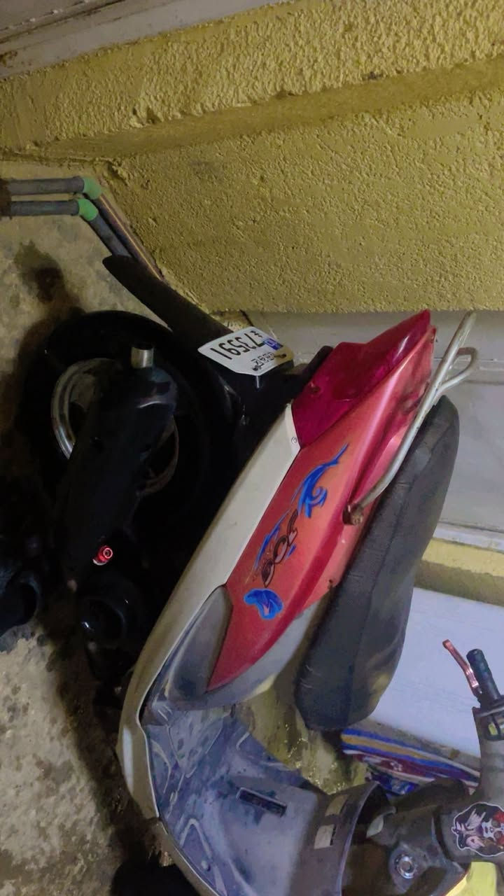 السلام عليكم ماكس منغولي دراجه مرتبه تخبل مال جناي نكره هندر نقص بس راجز سلف دراجه مكينه ناعمه لــا نضوح ولا بخار ولا صوت لايت بك لايت اشاير سكنات دراجه مرتبه سعر ٤٠٠ وبيه مجال للشراي مكاني بابل محاويل صالنصه أف ام بيه بوشه ٤٩ بلاد الدراجه والشراي يدلل


**إذا كنت صاحب هذا الإعلان وتريد حذفه لأي سبب، رجاءا أرسل رسالة إلى الدعم الفني**