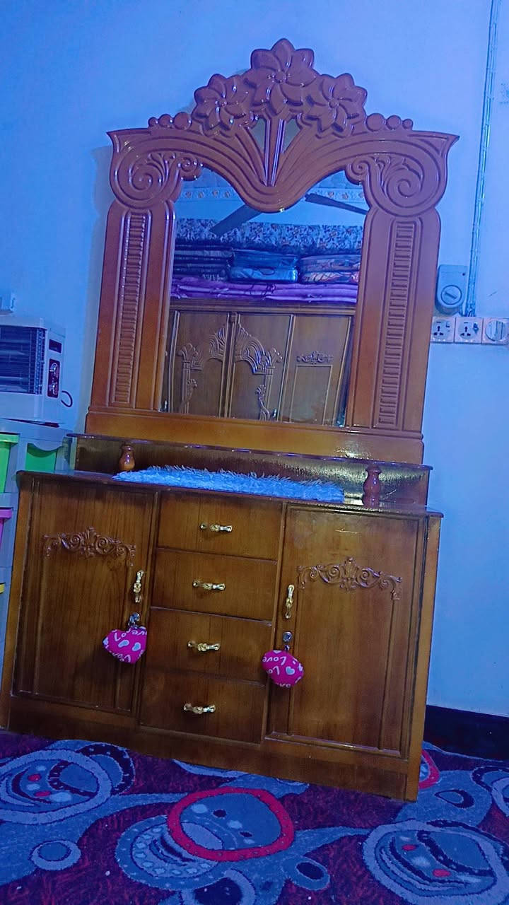 غرفه عراقي تسكام بعدهه جديده
سعر 750بيهه مجال قليل المكان رميثه 👉🏻
اتصال عله هاذه رقم ***********
