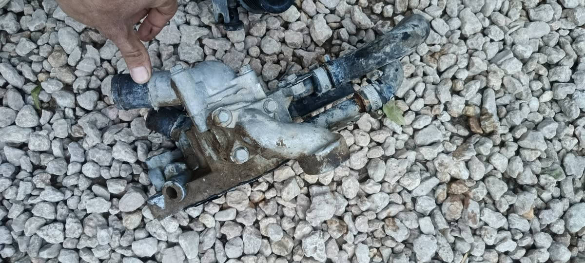 السلام عليكم
يتوفر كوع ماي مع ولف الحماوه واتر بم و البوري كامل جيب وشد باور وسلف وداينمو ودكشن البارد هو و البخاخات كل الغراض شرط الشغل إذا مايشتغلن فلوس الفتح والشد عليه غراض مضمونه*********** بي واتساب قسم من الغراض مامصورهن
