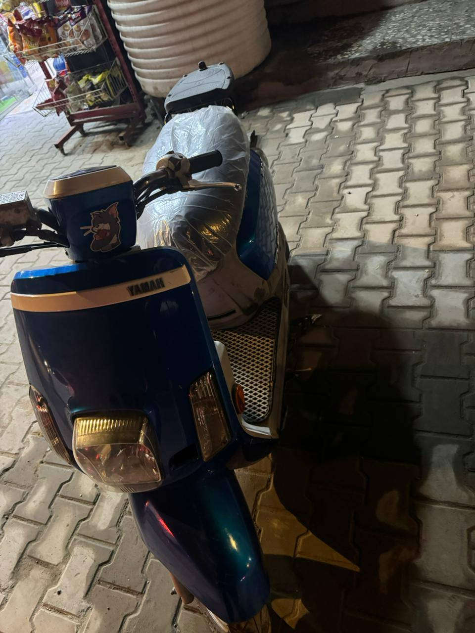 السلام عليكم دراجه بوليس مصطره
لبيع كفاله عامه مال حاويه صارله اقل شهر من طالعه سعر واحد 350 اتصال ع هاذه رقم ***********
