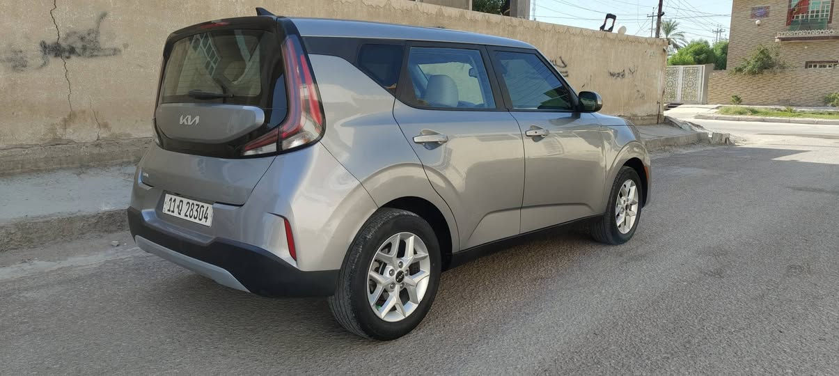 بصمه .. كشن جلد كهرباء .. رادارات .. شاشه ايباد
حادث فقط بنيد مبدل .. ماشيه 15 الف فقط زيرو
رقم بغداد بأسمي .. السعر 158 .. ***********
مكانها بابل
