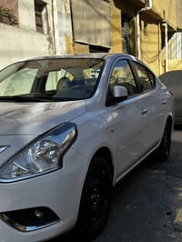 نيسان صني 2024 هندي بليته زركه ماشيه ٥٦الف بيه بارد بلجملغ البصف الساي...