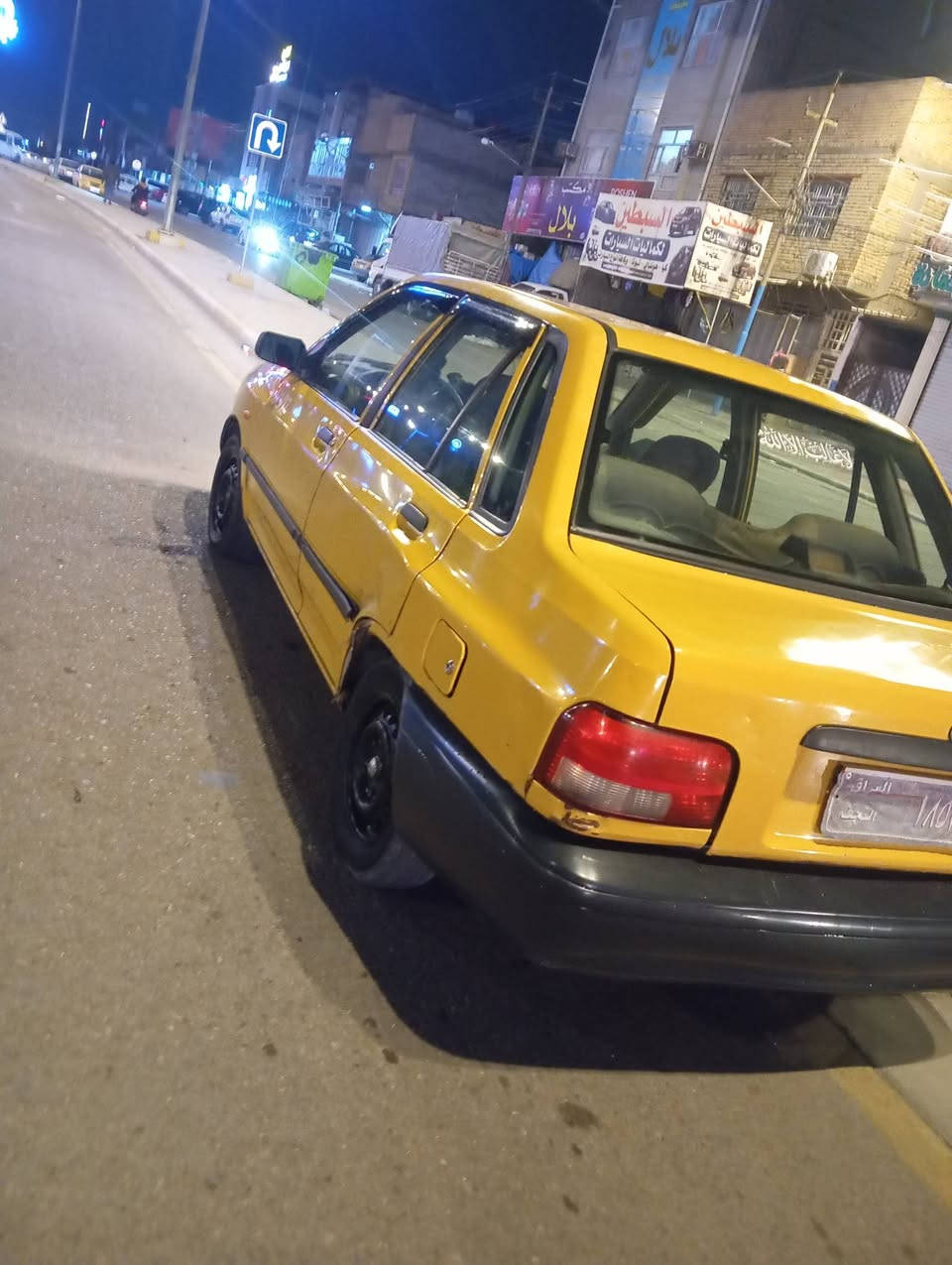 سايبه مديل 12 للبيع راعيه بل نجف سنويتها يم الهيئه مطلوبه 200عدل ينزلن من لسعر مكاني كربلا سعرها 18وبينا مجال قليل سياره متعوب عليه ومرتبه داخلها حلو *********** هاذه رقمي            ....... خابرني واني خادم
