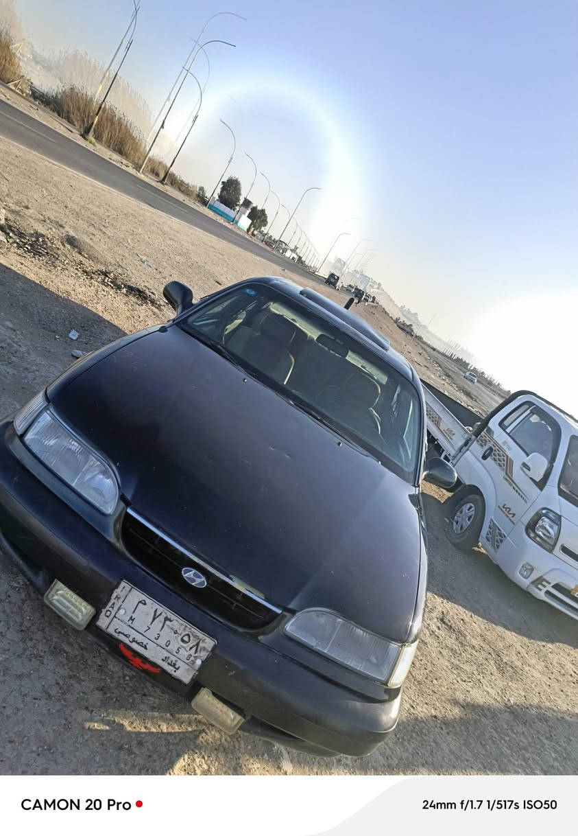 سوناتا تو رقم بغداد.     
  السعر 37 بمجال شيء بسيط
 محرك كير خير من الله 
سياره مقفوله كفاله عامه
 من كل شيء
  
تبريد تدفئه شغال 

***********
***********
