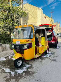 تكتك موديل 18 شهر12 دخوليه 19 محرك 20 خير من الله مصبوغه عام رش وبيه ب...